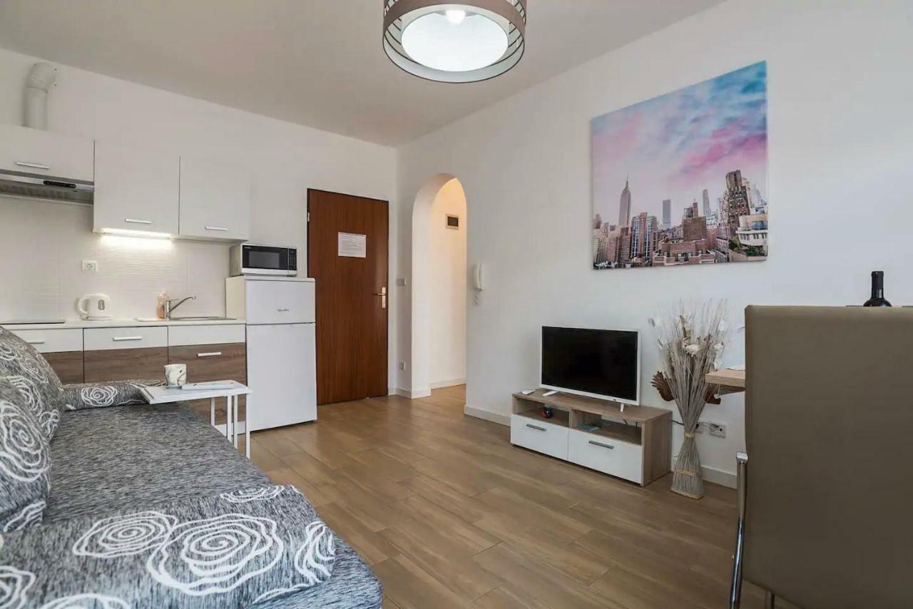 Bagi Apartments & Rooms Пула Экстерьер фото