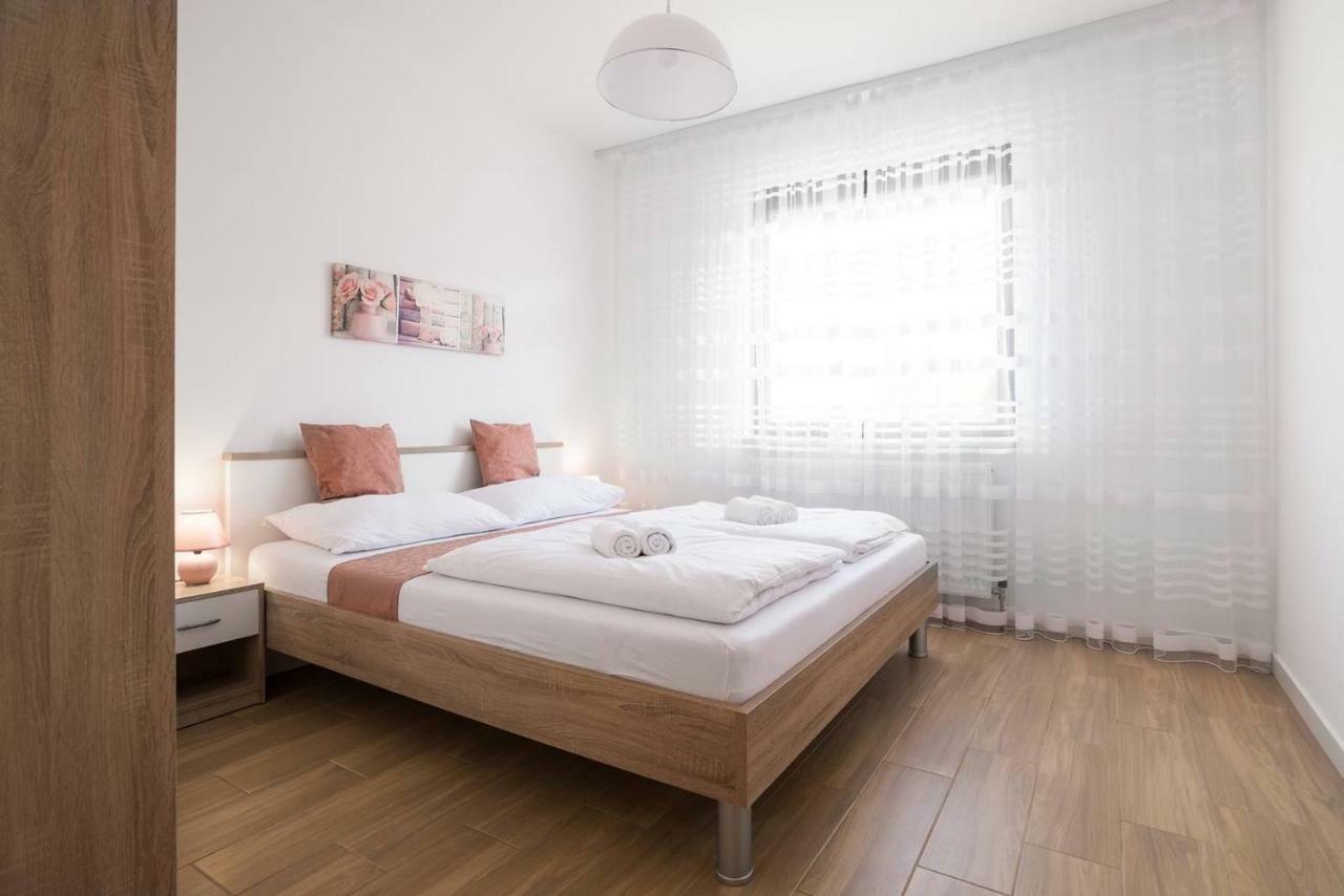 Bagi Apartments & Rooms Пула Экстерьер фото